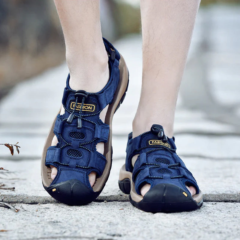🎁 Don’t Miss 50% -The 2026 'Walking on Clouds' Leather Sandal That Thousands of Men Are Switching To