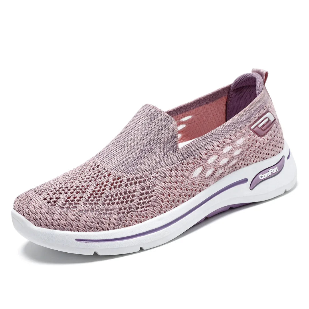 Lightweight Women's Slip-On Sneakers – Breathable Mesh & Non-Slip Sole for Easy Walking