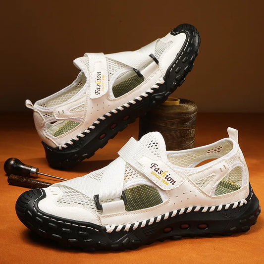 Men'S Casual Beach Outdoor Sandals Summer New Baotou Sandals Men'S Hand-Sewn Hollow Breathable Mesh Shoes